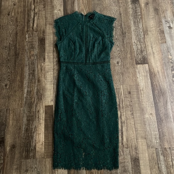 Bardot Lace Sheath Dress - Picture 4 of 10